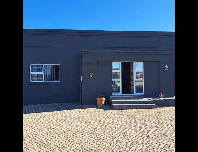 BUSINESS FOR SALE IN NEWTON PARK